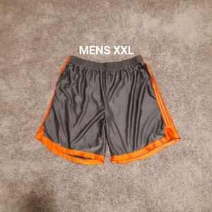 MENS 10W APPAREL SHORTS